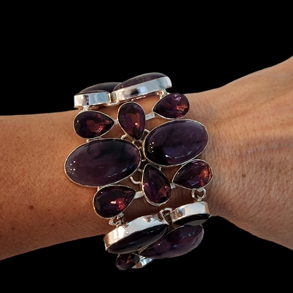 Silver amethyst gemstone bracelet chunky statement bracelet plus glass stones - Picture 10 of 15